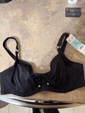 Dorina Black Underwire Bikini Top with Center Tie Detail